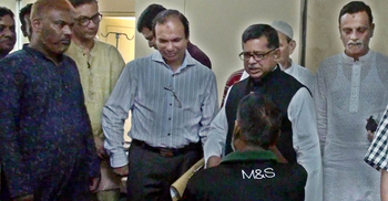 সুযোগ-সুবিধা নেবেন, চিকিৎসা দেবেন না তা হবে না