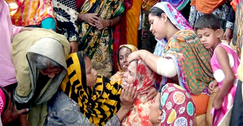 জয়পুরহাটে সড়ক দুর্ঘটনায় নিহত ২