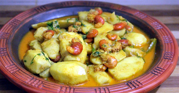 সাহরিতে চিংড়ি দিয়ে কচুর মুখি