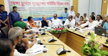 বন্যা মোকাবিলায় একসঙ্গে কাজ করছে ২২ মন্ত্রণালয়