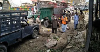 Bomb in market kills 16 in Pakistan