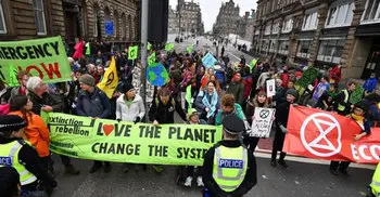 London climate-change protesters to target Heathrow Airport