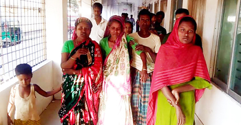 লক্ষ্মীপুরে ৪ নারীকে পিটিয়ে হাসপাতালে