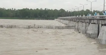 Major rivers cross danger level at 18 more points across country