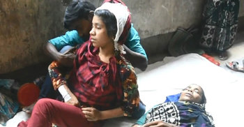 মাদরাসাছাত্রীসহ পরিবারের ৪ জনকে কুপিয়ে জখম