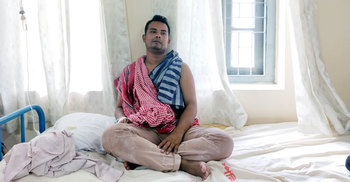 সাংবাদিক মুশফিককে ঢাকায় প্রেরণ