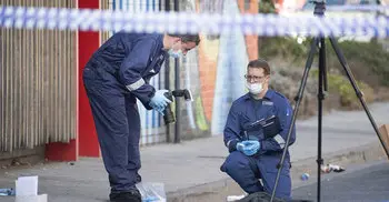 1 dead, 1 critical in Australia nightclub shooting
