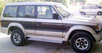 পাজেরোর চাপায় প্রাণ গেল দুই যুবকের