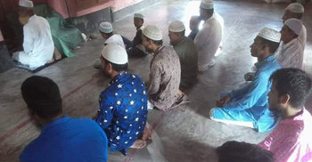 গাইবান্ধার দুই উপজেলায় ঈদ উদযাপন