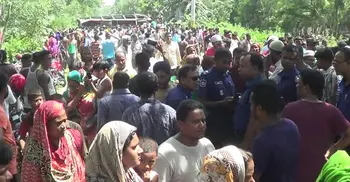 3 killed in Thakurgaon road accident