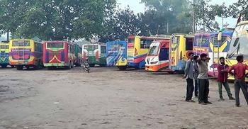 সিরাজগঞ্জে অনির্দিষ্টকালের পরিবহন ধর্মঘট শুরু