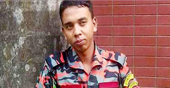 সকালে ফায়ার ফাইটার সোহেলের জানাজা, দাফন গ্রামে