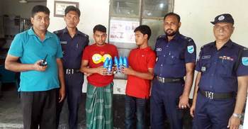 সয়াবিন তেলে কেমিক্যাল মিশিয়ে নারিকেল তেল তৈরি