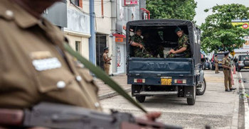 Sri Lanka bombings: Gun battle as police step up raids