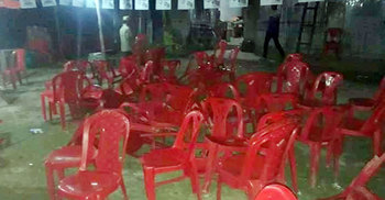 আ.লীগের পথসভা ও স্বতন্ত্র প্রার্থীর বাড়িতে বোমা হামলা