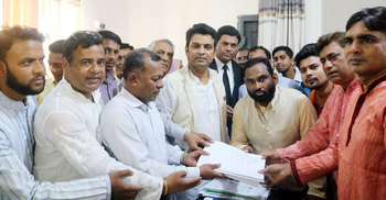 ৫ উপজেলায় ৫২ জন প্রার্থী