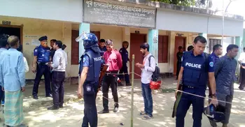 UZ polls: Cop among 2 shot in attack in Chattogram