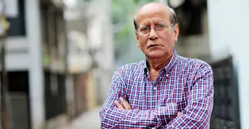 Singer Khurshid Alam injured in road accident