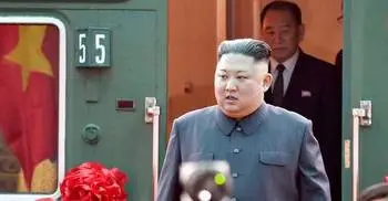 Kim arrives in Vietnam for summit with Trump