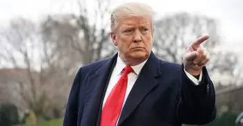 Trump threatens to shut Mexico border, again