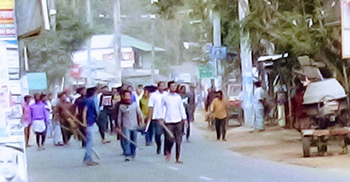 স্বাধীনতা দিবসের র‌্যালি শেষে আ.লীগের দু’গ্রুপে সংঘর্ষ