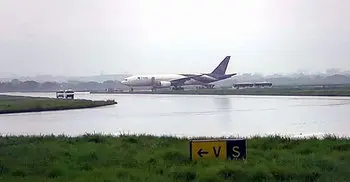Thai Airways craft skids off runway