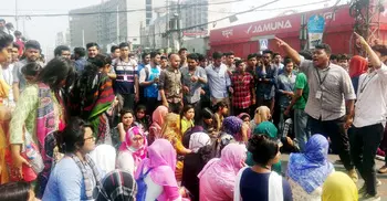 Students continue blockade at Pragati Swarani