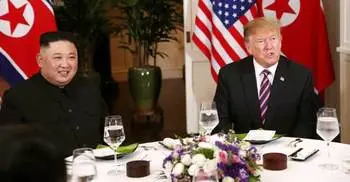 White House bars 4 reporters from Trump-Kim dinner