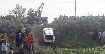 4 killed as microbus falls into ditch in N’ganj
