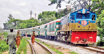 দুই ঘণ্টা পর ঢাকা-চট্টগ্রাম-সিলেট ট্রেন চলাচল শুরু