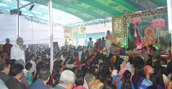 বিএসএমএমইউতে সরস্বতী পূজা উদযাপন