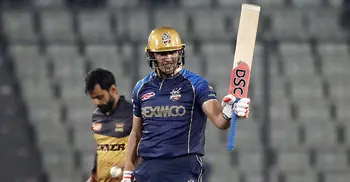 Dynamites destroy Kings