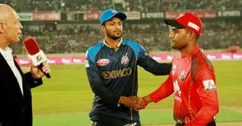Dhaka send Comilla to bat first