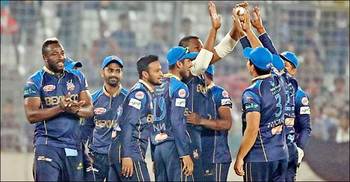 মুশফিকের চিটাগংকে বিদায় করে দিল সাকিবের ঢাকা