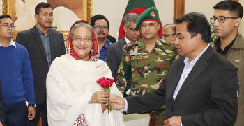 সিএতে প্রথম হয়েছিলেন লোটাস কামাল