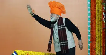 ‘Lord’ Modi just like the British, says Rahul