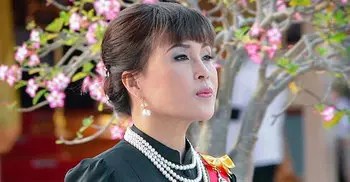 Thai election panel disqualifies princess as PM candidate
