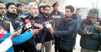 RAB raid 15 houses, detain militant suspect