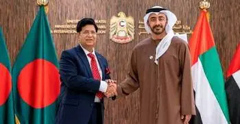 আমিরাত পররাষ্ট্রমন্ত্রীর সঙ্গে বাংলাদেশ পররাষ্ট্রমন্ত্রীর বৈঠক