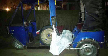 নওগাঁয় ট্রাকচাপায় কলেজছাত্র নিহত