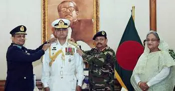 New navy chief adorned with Vice Admiral rank