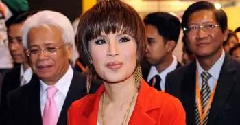 Thai princess apologises after being disqualified from PM run