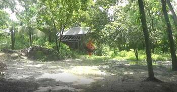 স্থায়ীভাবে এলাকা ছাড়ছে সাতক্ষীরা উপকূলের মানুষ