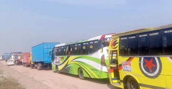 সিরাজগঞ্জ মহাসড়কে ১০ কিলোমিটার যানজট