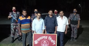 জীবননগরে ভারতে অনুপ্রবেশকালে আটক ৪