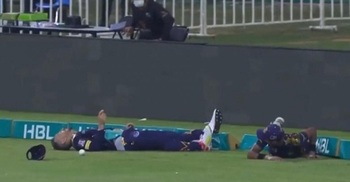 মাঠে আরেক দুর্ঘটনা, হাসপাতালে ফাফ ডু প্লেসি