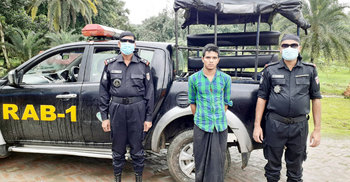 ময়লার স্তূপে স্কুলছাত্রের কঙ্কাল, ধরা পড়লেন আজিজুল