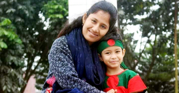 ৪ বছর বয়সেই শতাধিক কবিতা মুখস্থ বলতে পারে মাওয়া