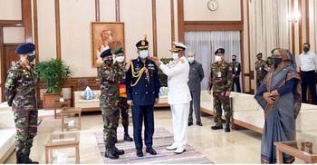 Air Chief adorned with Air Marshal rank badge