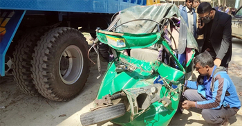 5 killed as truck, auto-rickshaw collide in Joypurhat